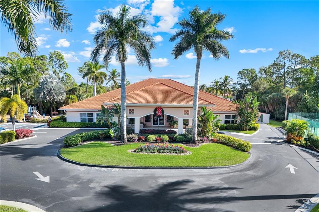 THE SHORES - Residential