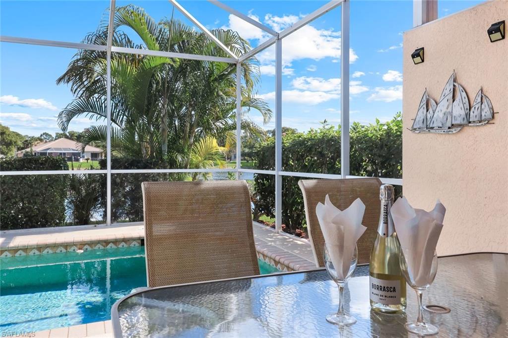 THE SHORES - Residential