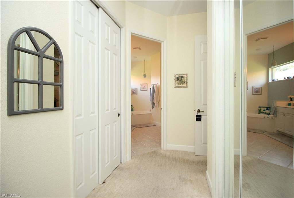 CARLTON LAKES - Residential