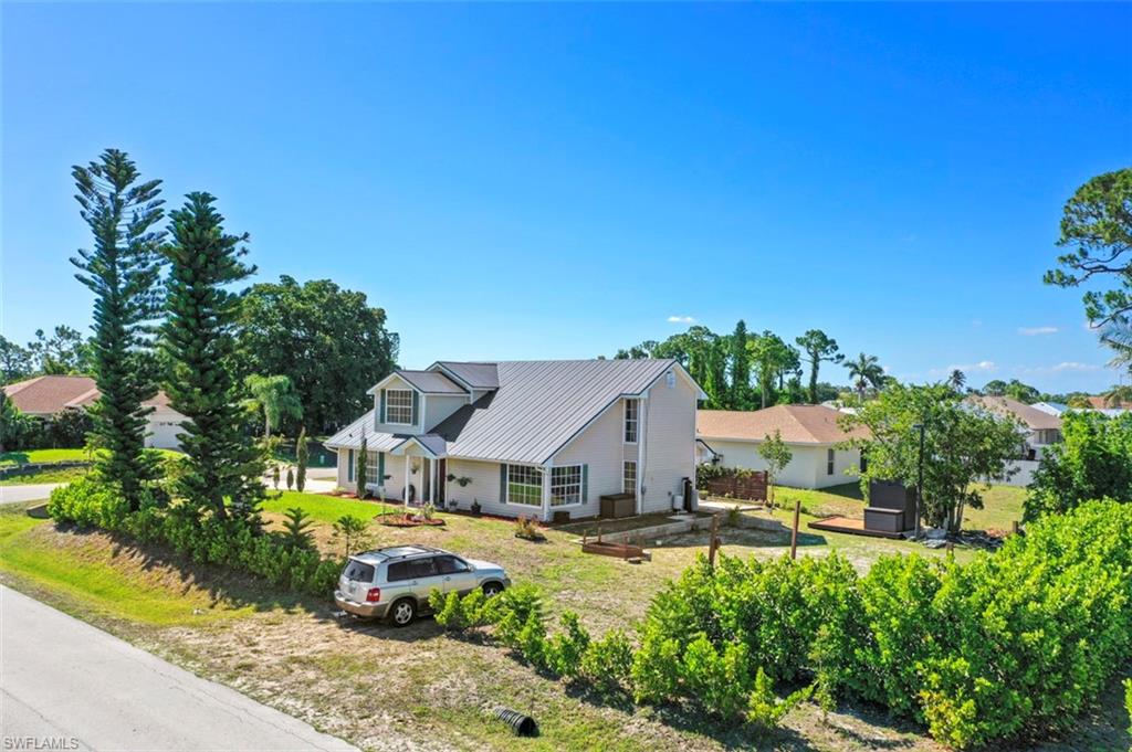 SAN CARLOS PARK - Residential