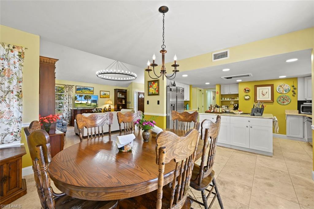 SAN CARLOS PARK - Residential