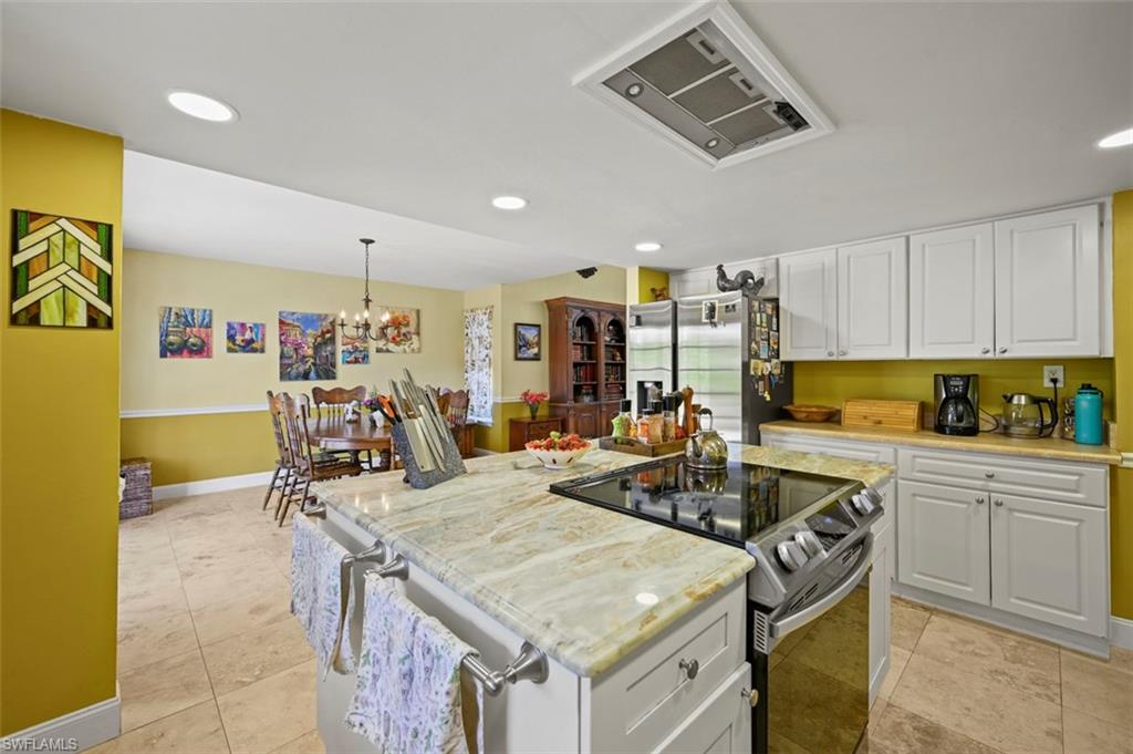 SAN CARLOS PARK - Residential