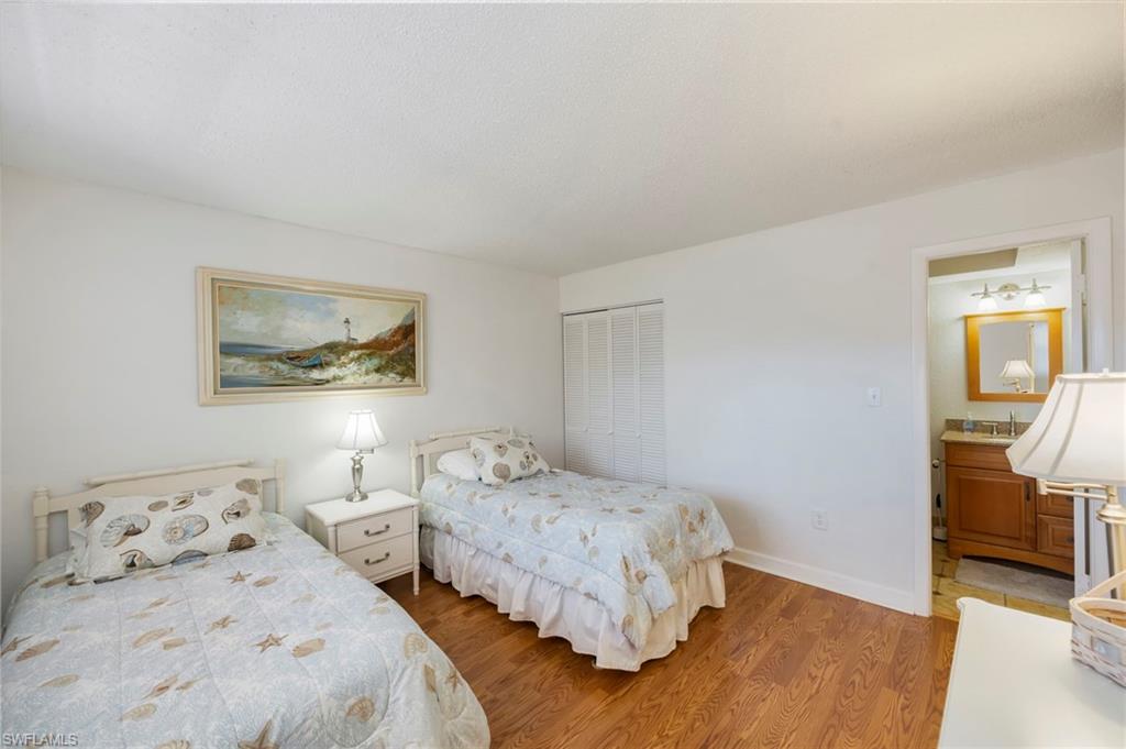 TURTLE LAKE GOLF COLONY - Residential