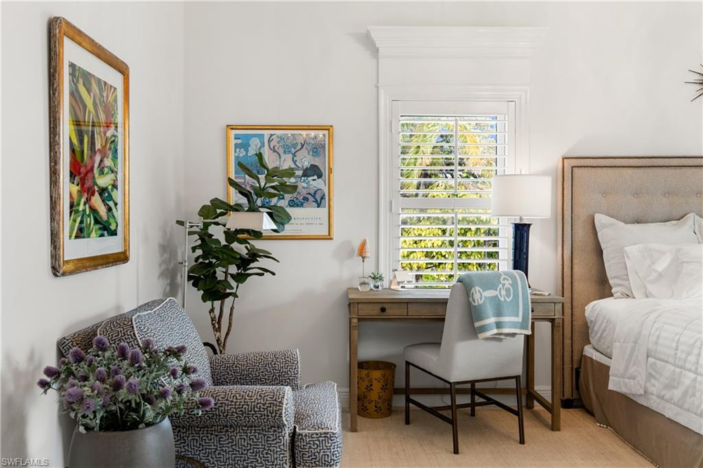 PETTIT SQUARE - Residential