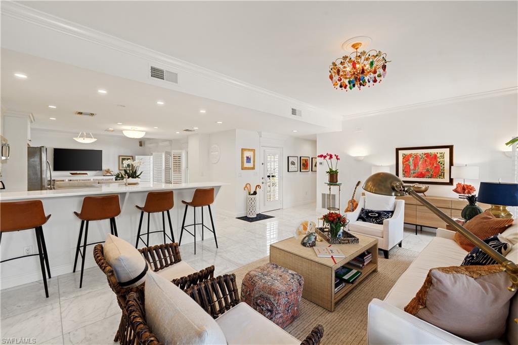 PETTIT SQUARE - Residential