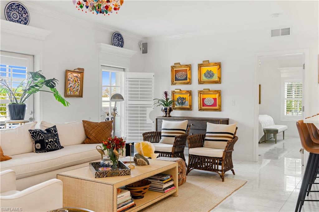 PETTIT SQUARE - Residential