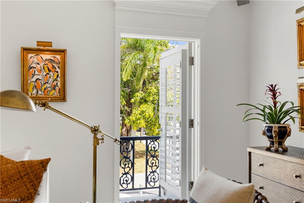 PETTIT SQUARE - Residential