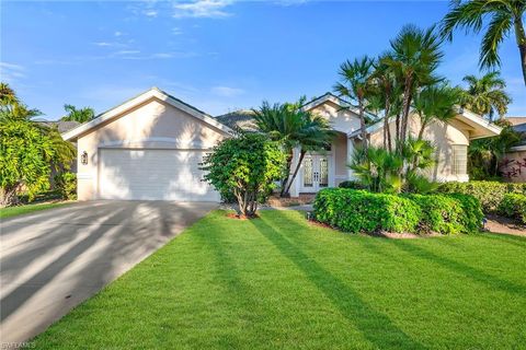 934 Marble DR NAPLES FL 34104