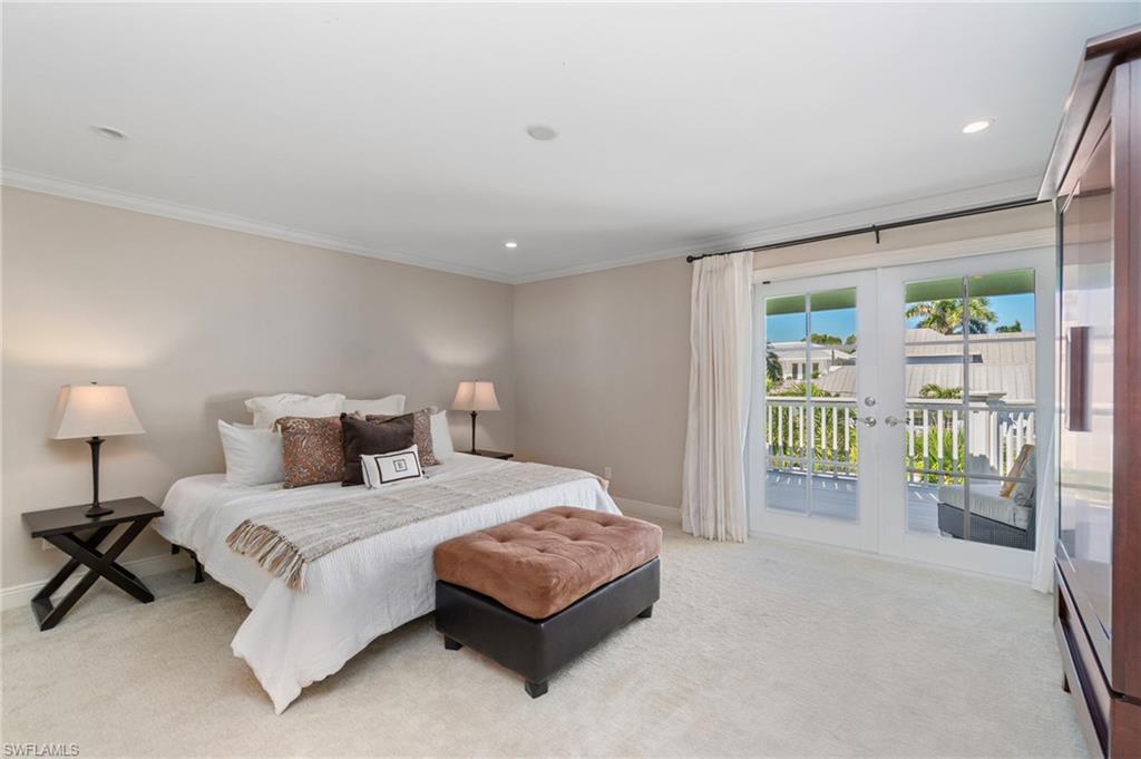 OLDE NAPLES - Residential