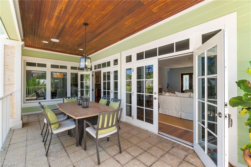 OLDE NAPLES - Residential