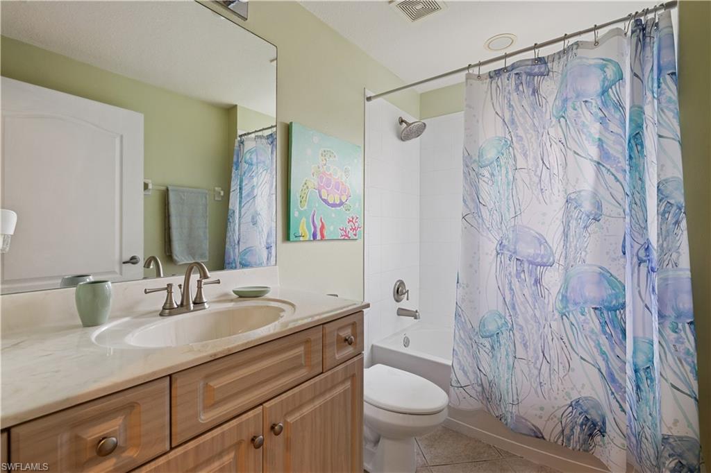 IBIS COVE - Residential