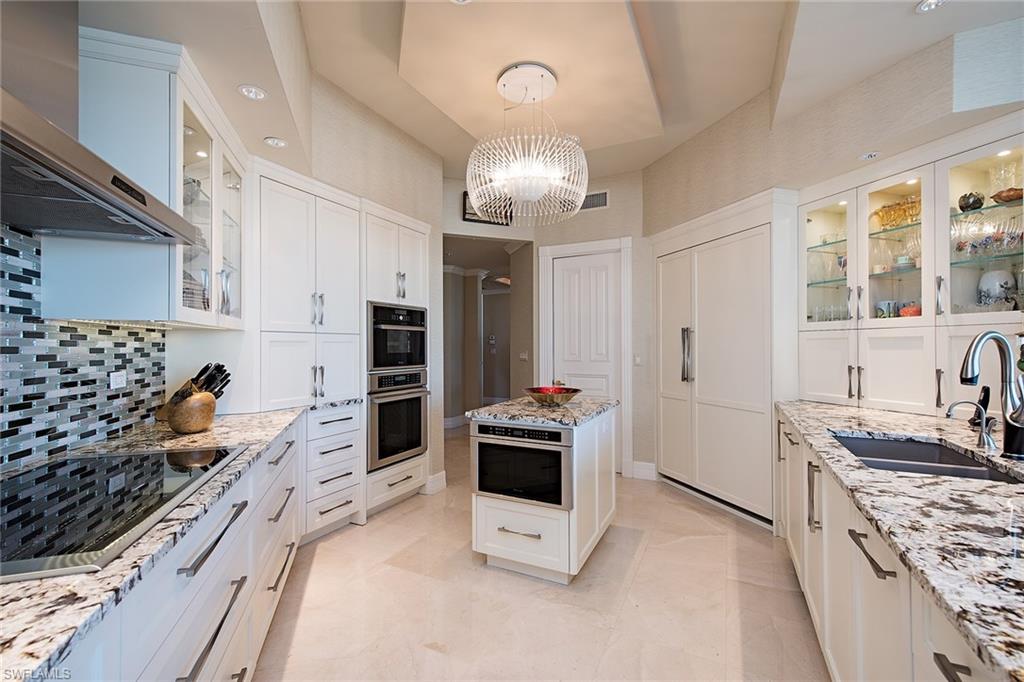 MARQUESA AT BAY COLONY - Residential