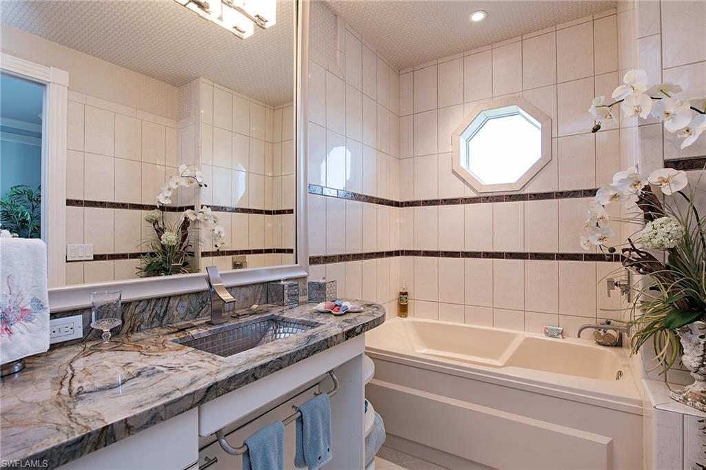 MARQUESA AT BAY COLONY - Residential