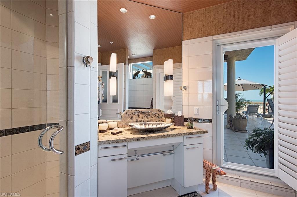 MARQUESA AT BAY COLONY - Residential