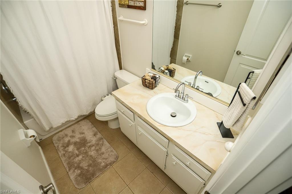 HOLIDAY PARK - Residential