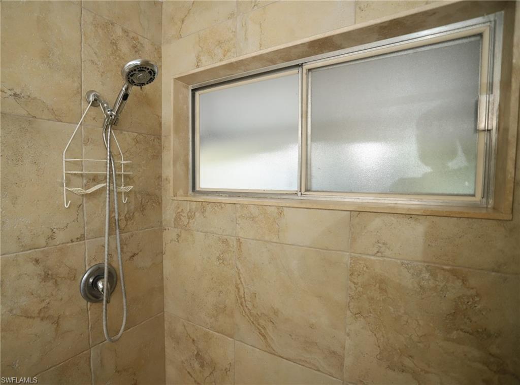 HOLIDAY PARK - Residential