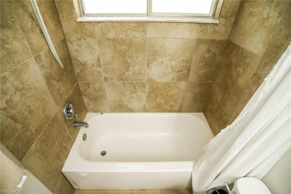 HOLIDAY PARK - Residential