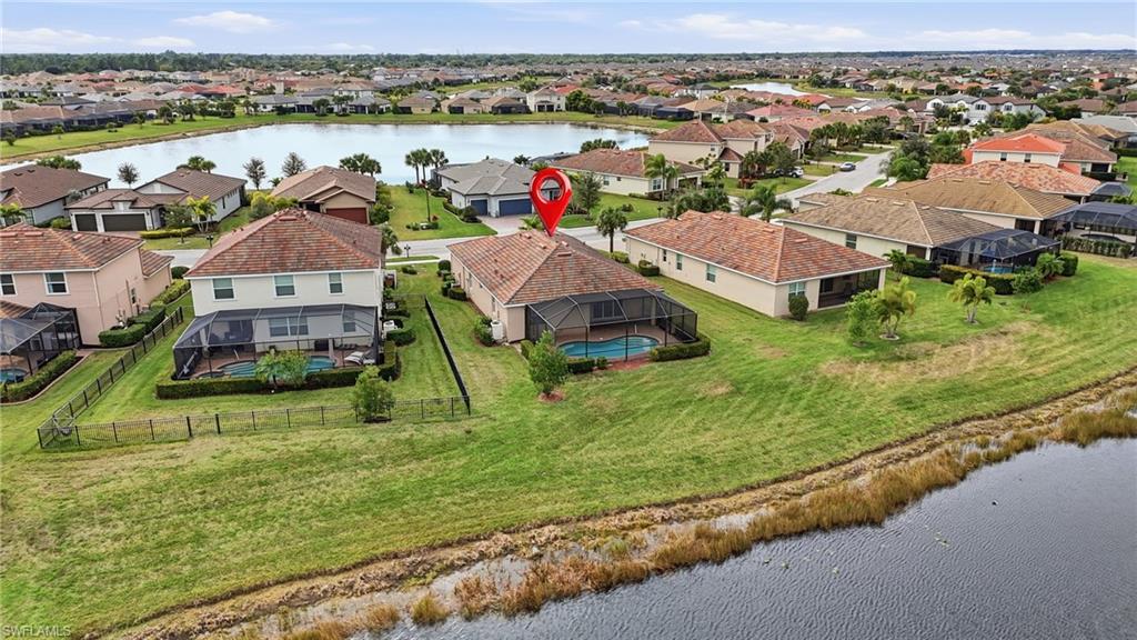 HAMPTON LAKES - Residential