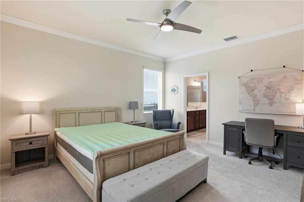 HAMPTON LAKES - Residential