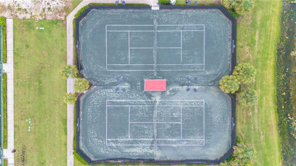 HAMPTON LAKES - Residential