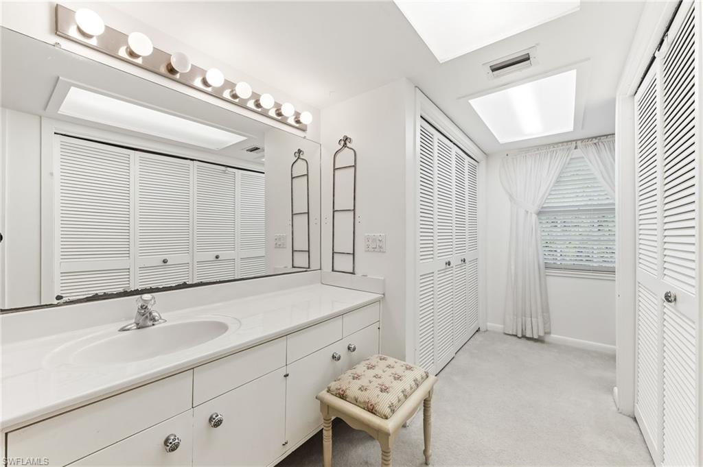 VALENCIA TERRACE - Residential