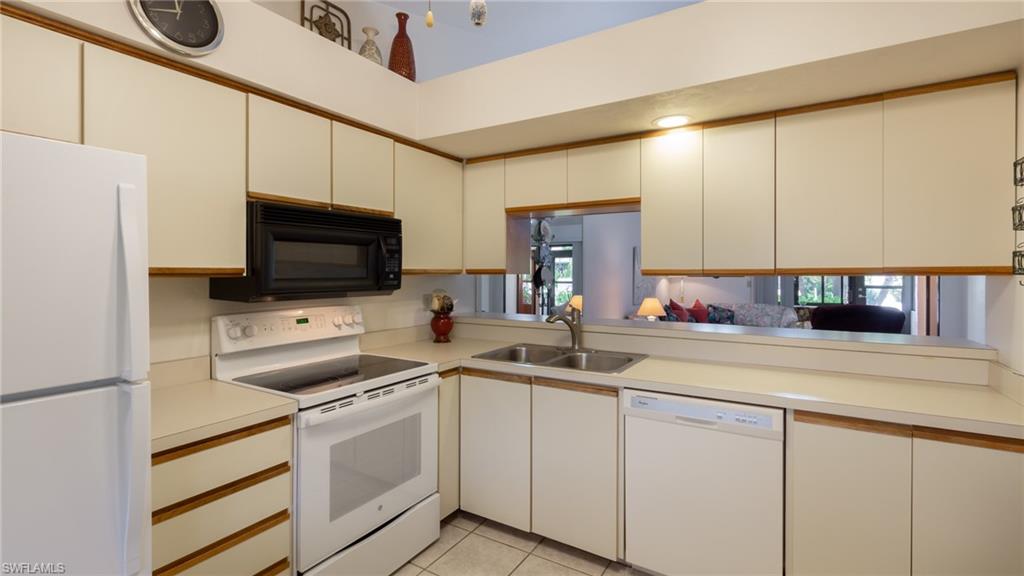 VILLAS AT CINNAMON COVE - Residential