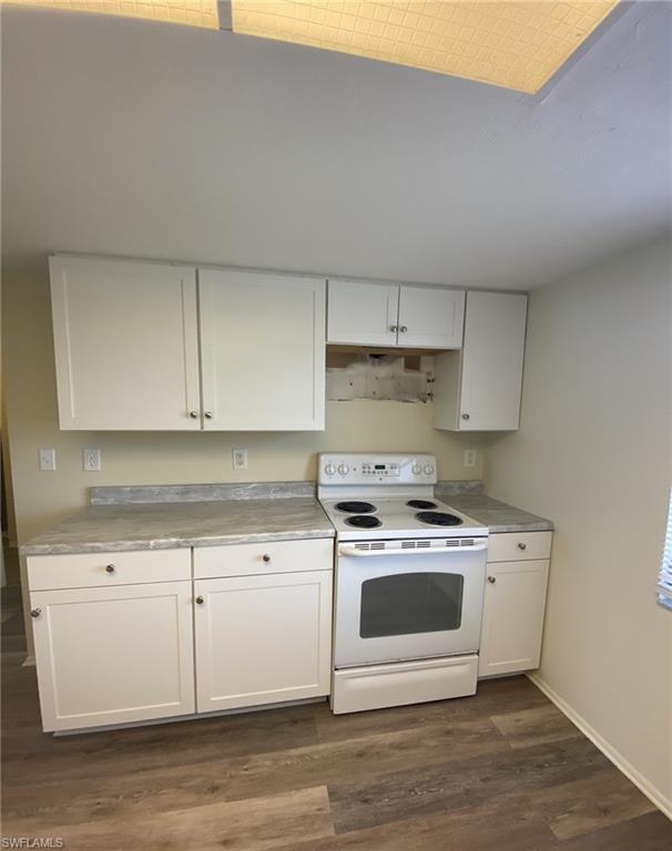 CAPE CORAL - Residential Lease