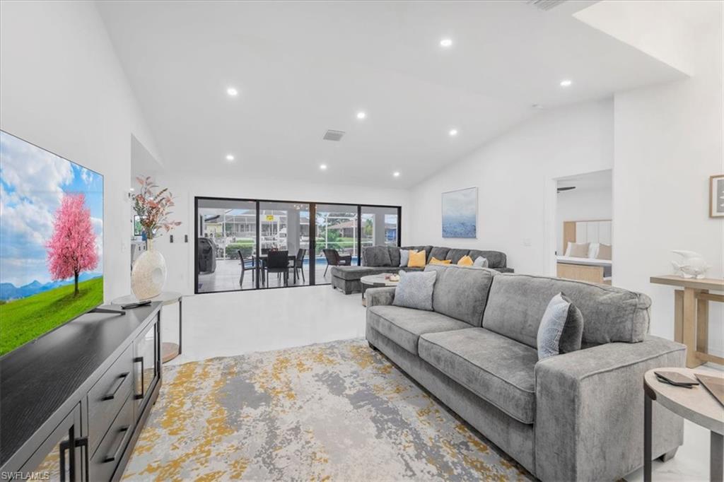 SAVONA - Residential Lease