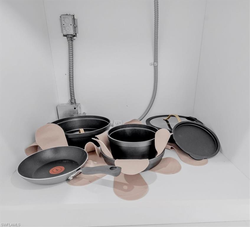 SAVONA - Residential Lease