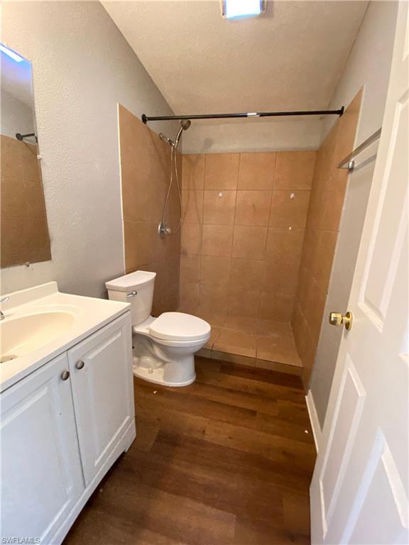 SUNCOAST ESTATES UNREC - Residential Lease