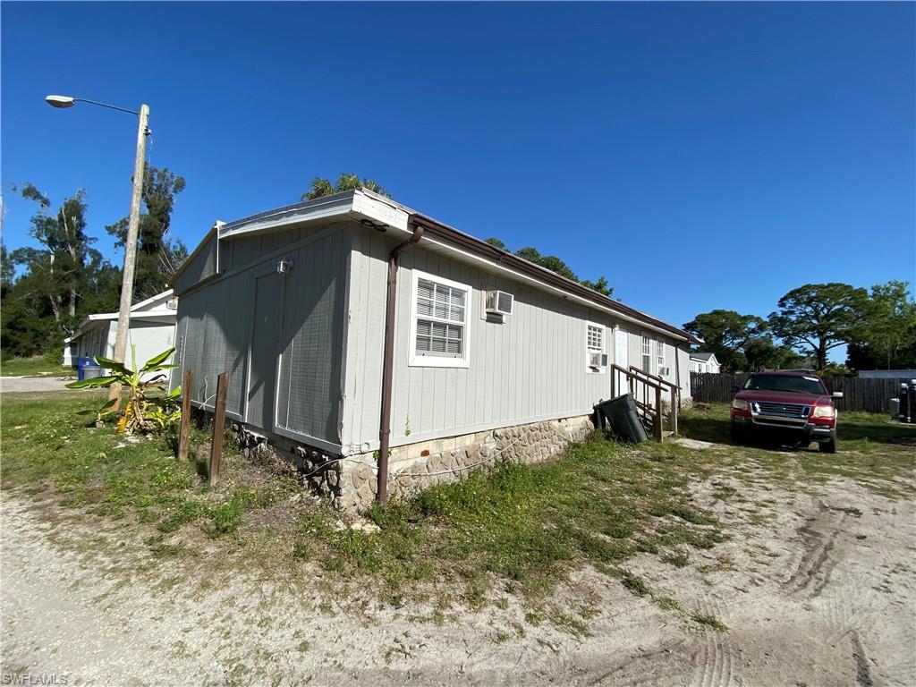 SUNCOAST ESTATES UNREC - Residential Lease