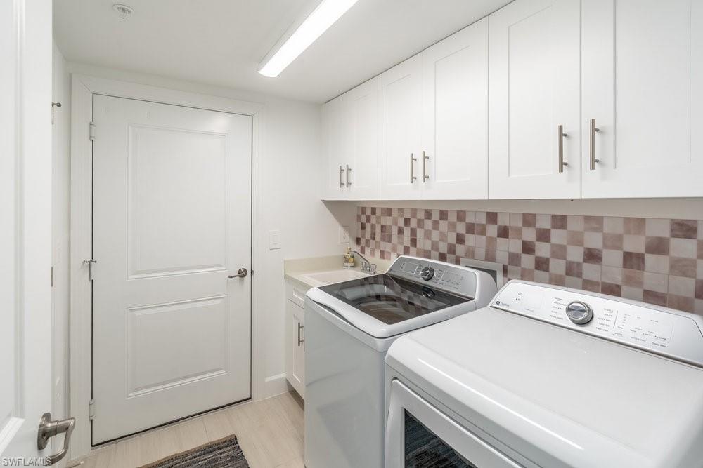 FAIRGROVE - Residential Lease