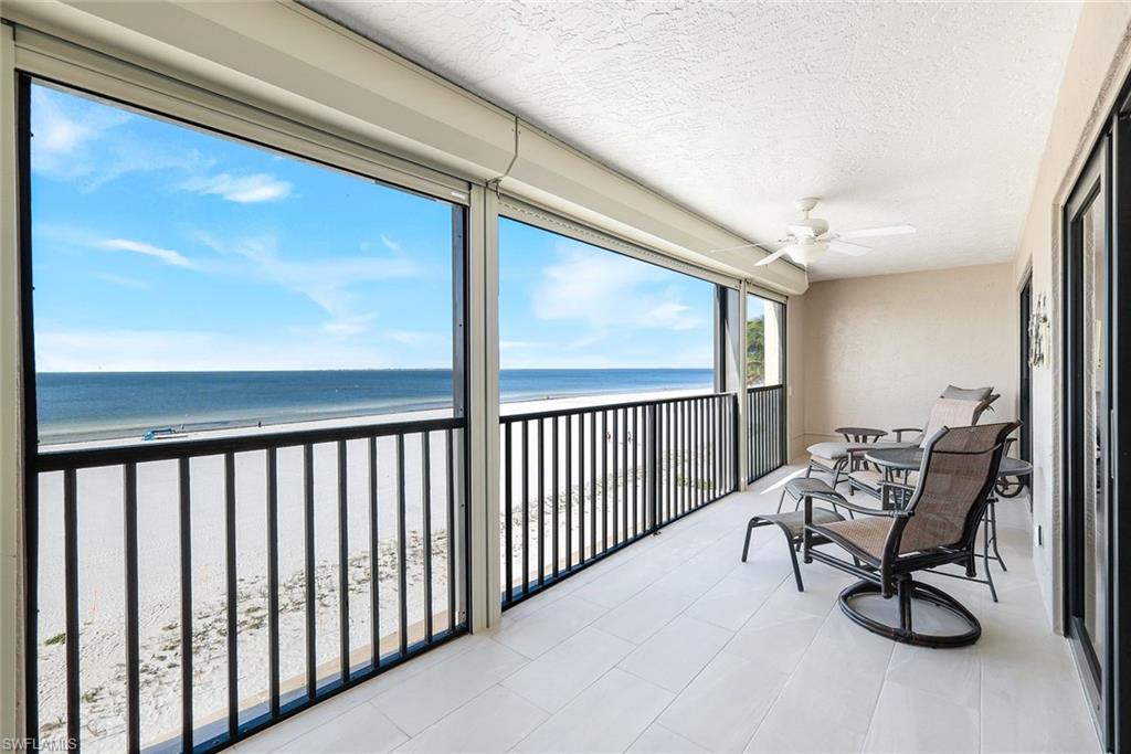 DOLPHIN WATCH CONDO - Residential