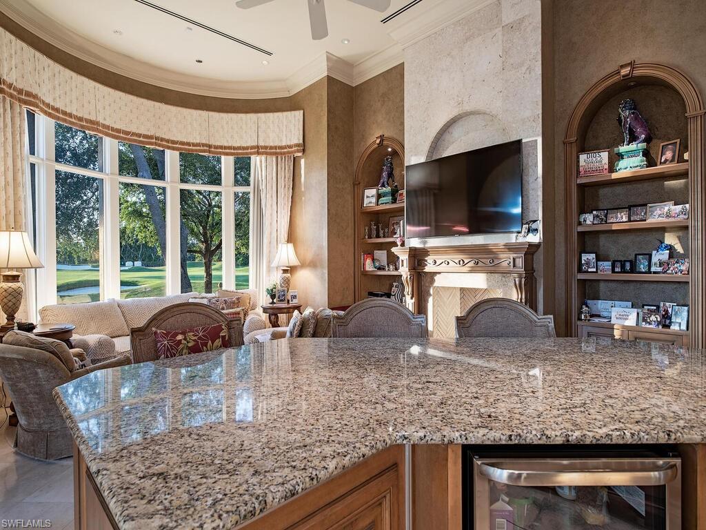 ESTATES AT BAY COLONY GOLF CLUB - Residential