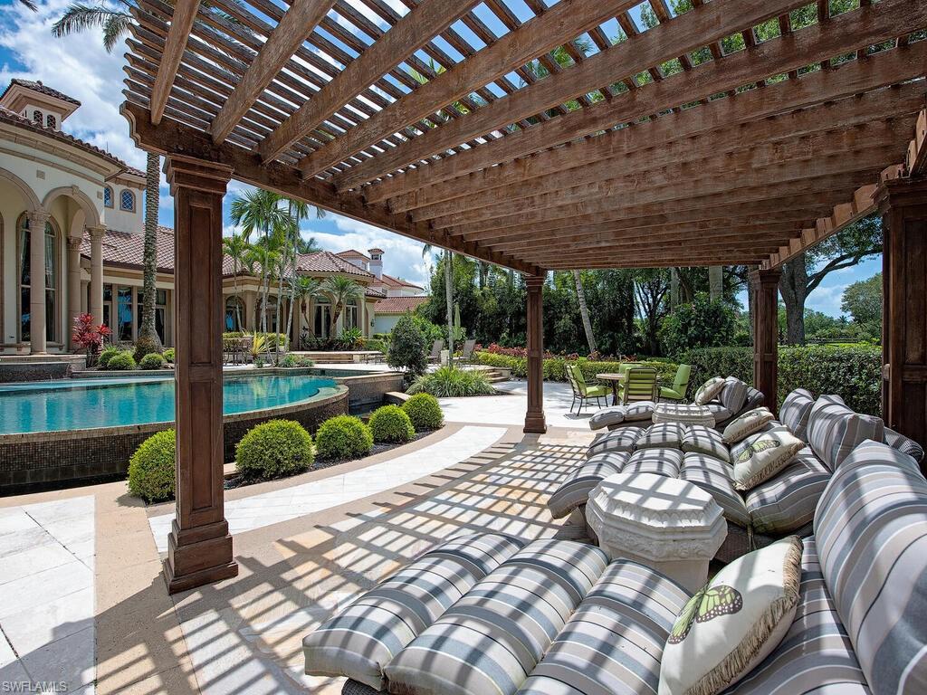 ESTATES AT BAY COLONY GOLF CLUB - Residential