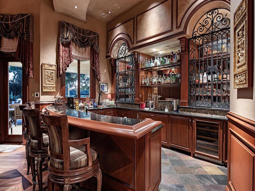 ESTATES AT BAY COLONY GOLF CLUB - Residential