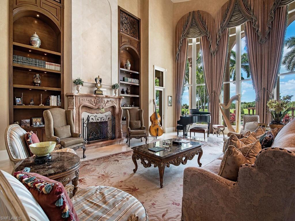 ESTATES AT BAY COLONY GOLF CLUB - Residential