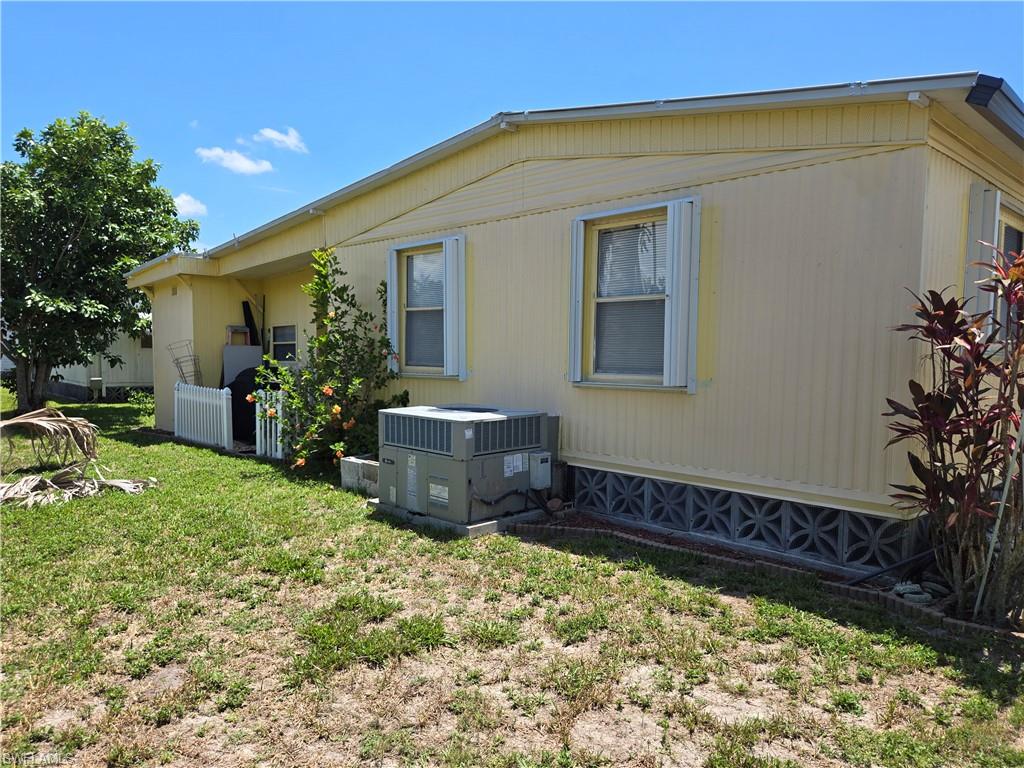 SIX LAKES COUNTRY CLUB - Residential