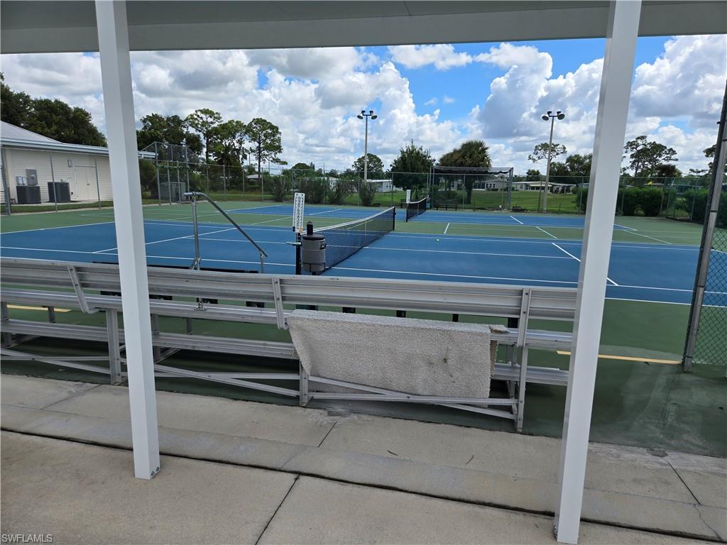 SIX LAKES COUNTRY CLUB - Residential