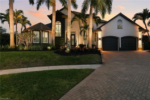 1045 Cottonwood CT MARCO ISLAND FL 34145