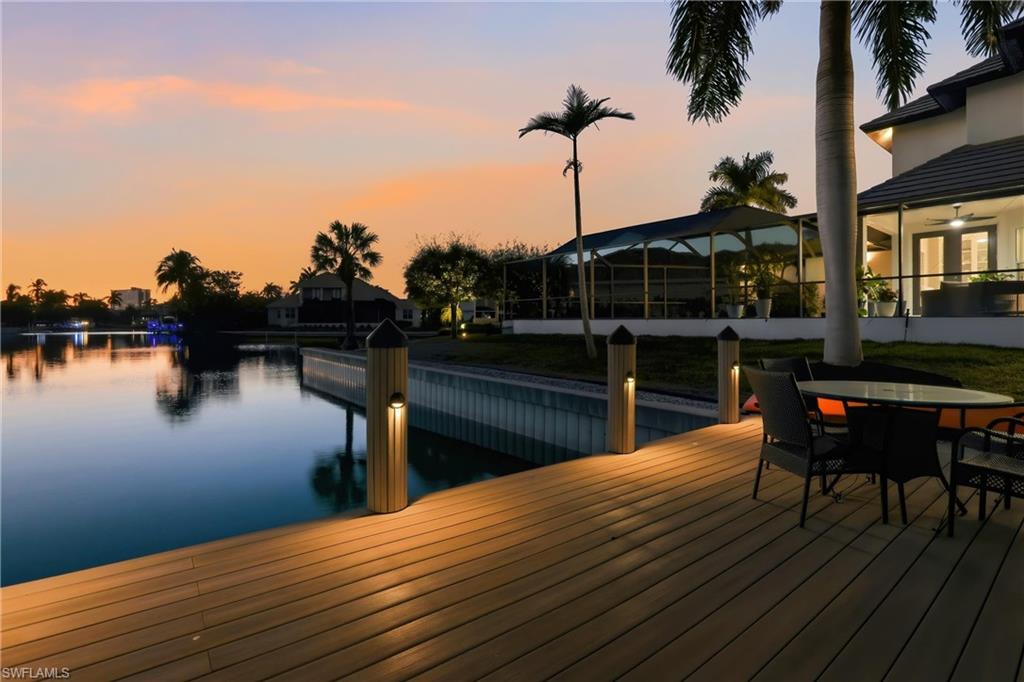 MARCO BEACH - Residential