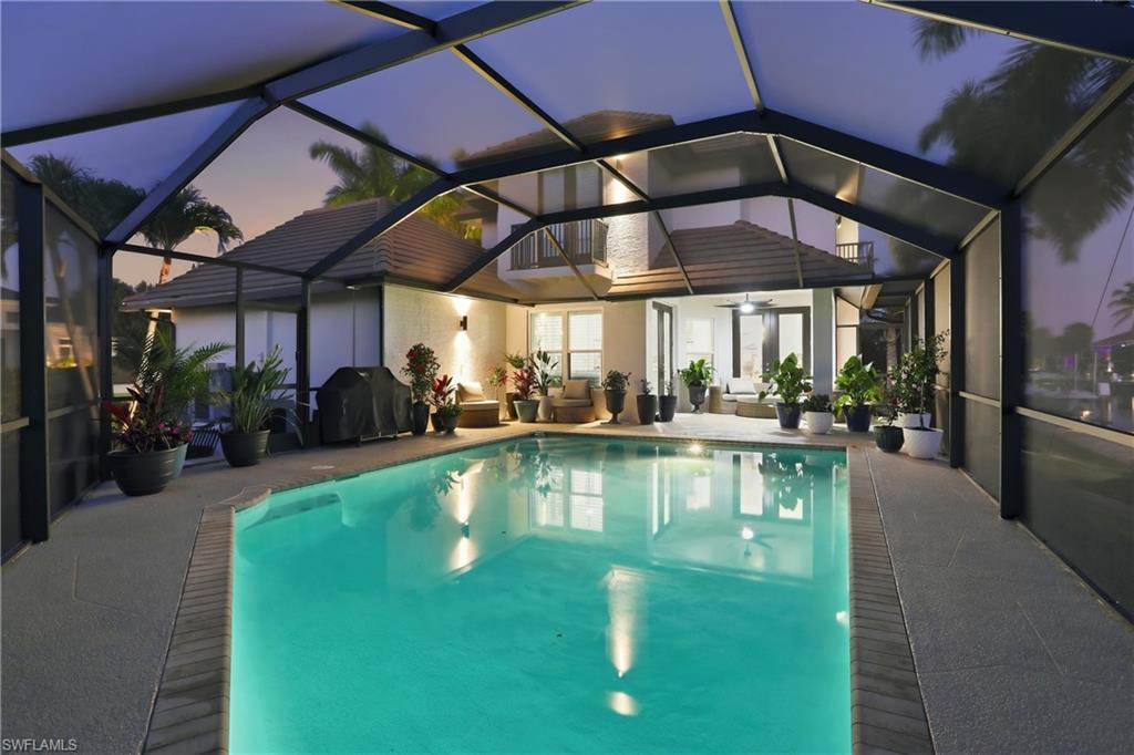 MARCO BEACH - Residential