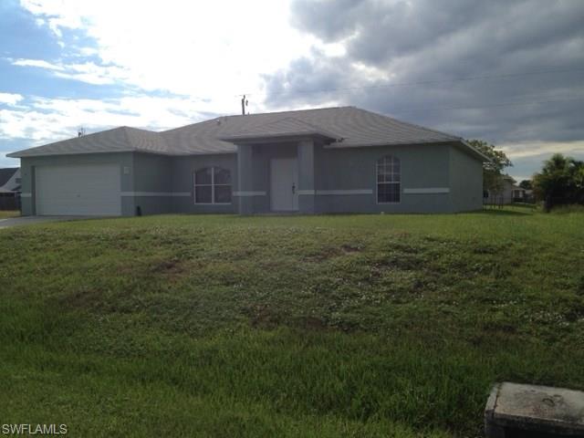 CAPE CORAL - Residential