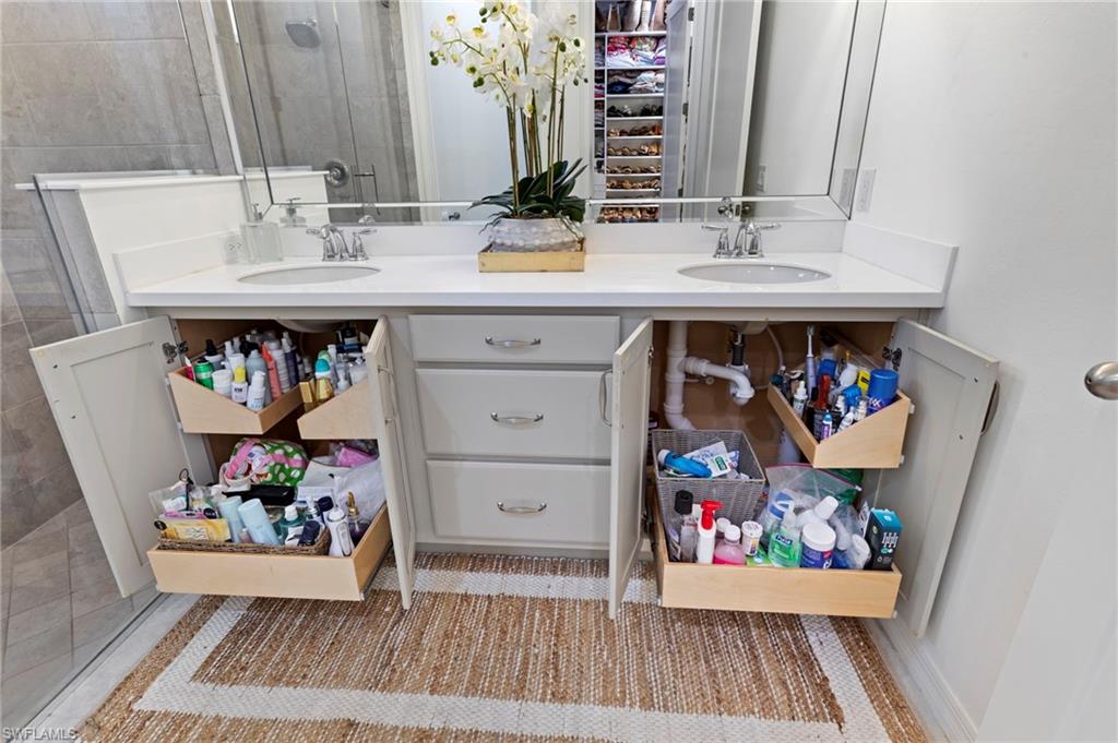 MALLARD POINT - Residential