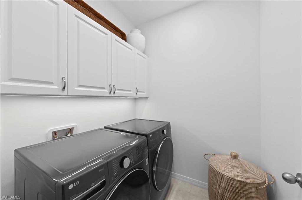 MALLARD POINT - Residential