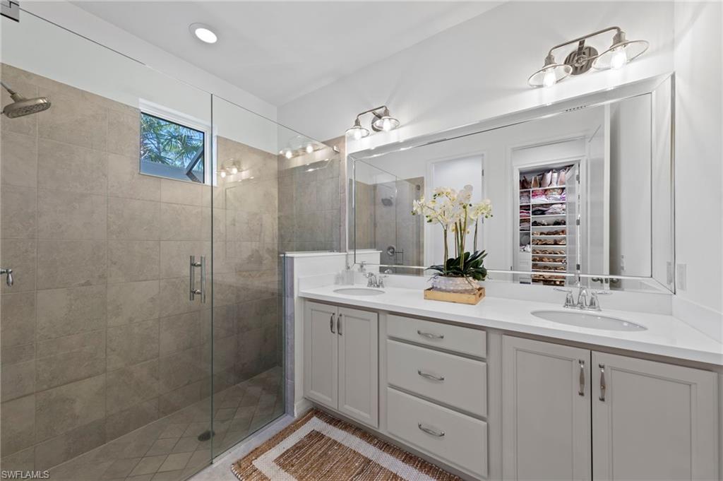 MALLARD POINT - Residential