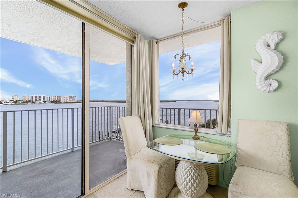 LOVERS KEY BEACH CLUB - Residential