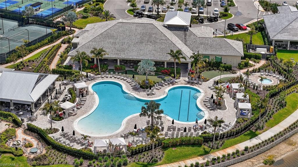 ESPLANADE BY THE ISLANDS - Residential