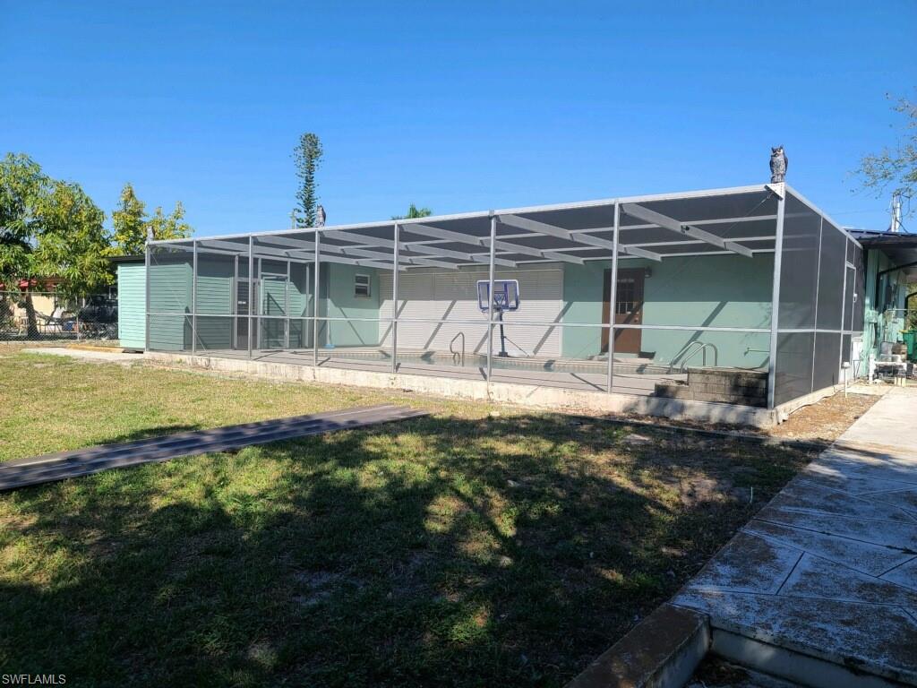 GOLDEN GATE CITY - Residential