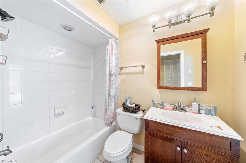 GOLDEN GATE CITY - Residential